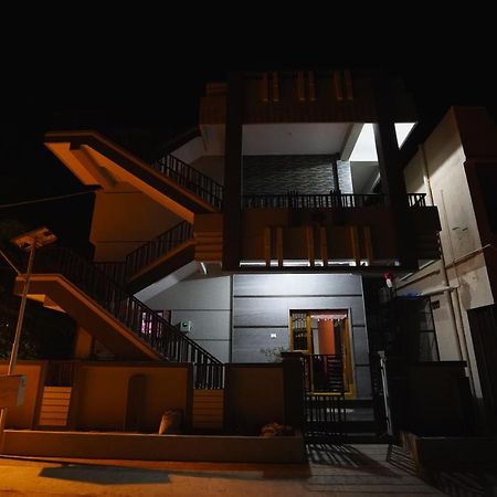 Akash Homestay Hampi Eksteriør billede