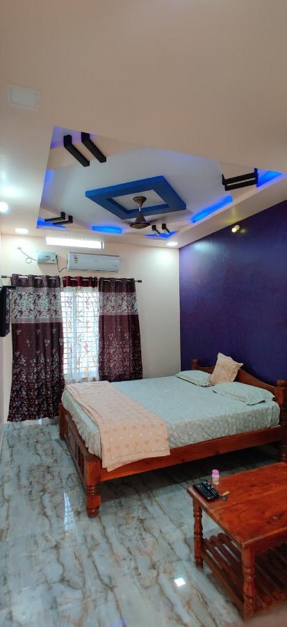 Akash Homestay Hampi Eksteriør billede