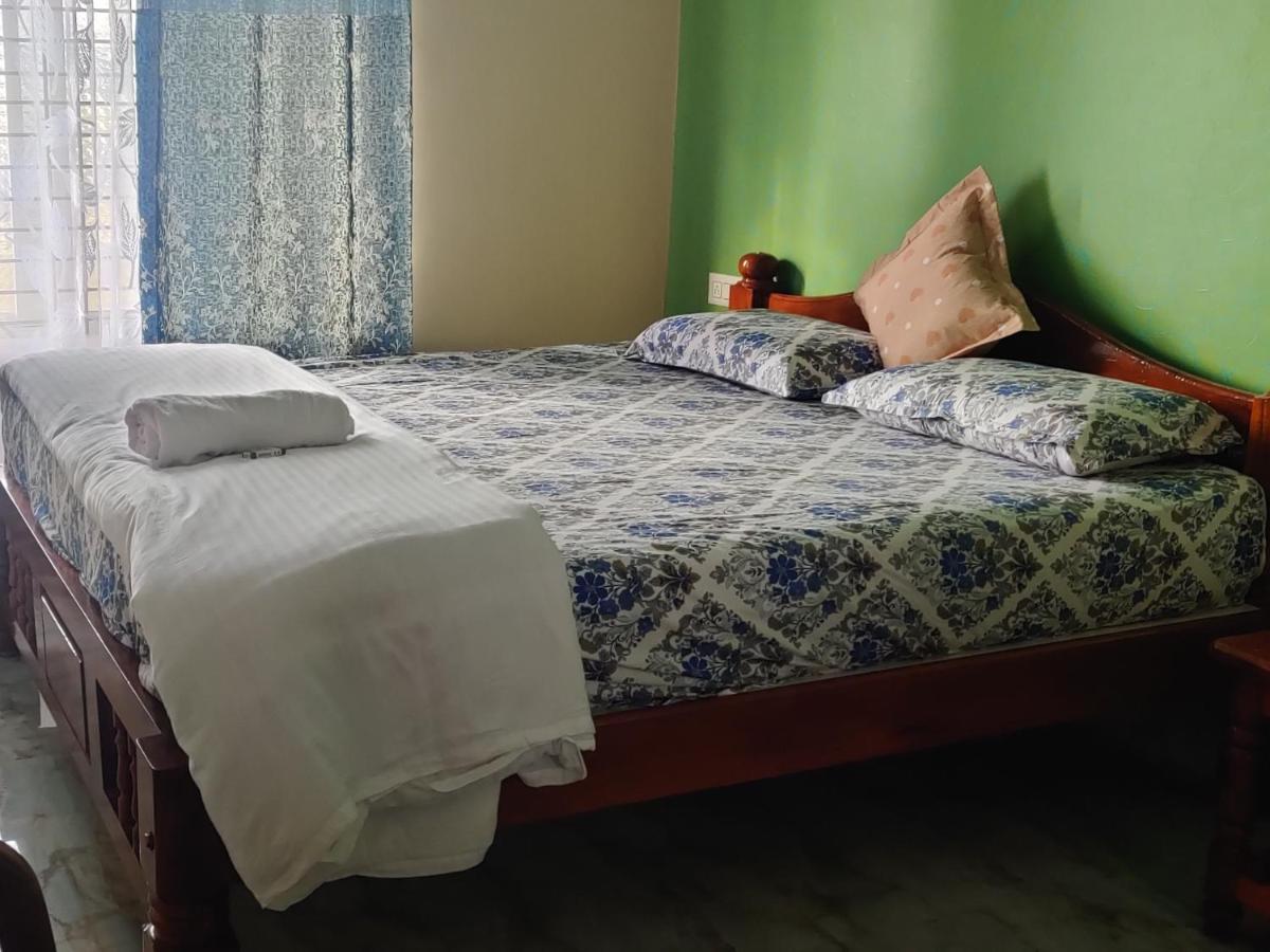 Akash Homestay Hampi Eksteriør billede