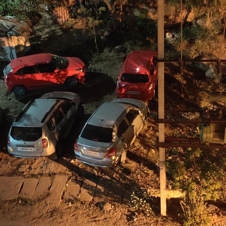 Akash Homestay Hampi Eksteriør billede