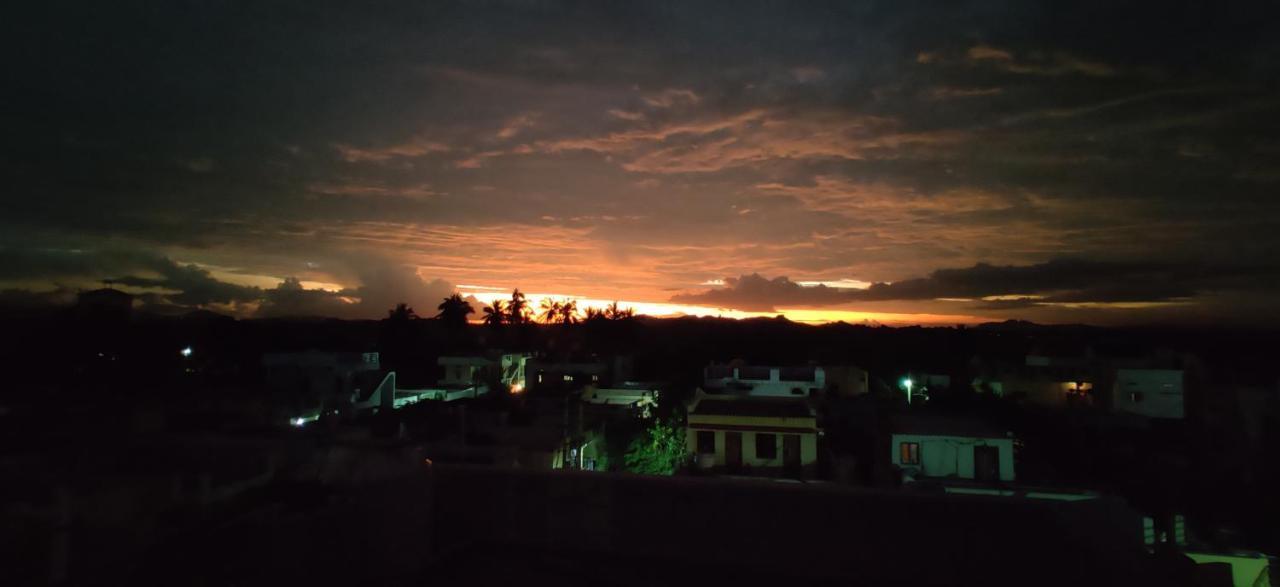 Akash Homestay Hampi Eksteriør billede