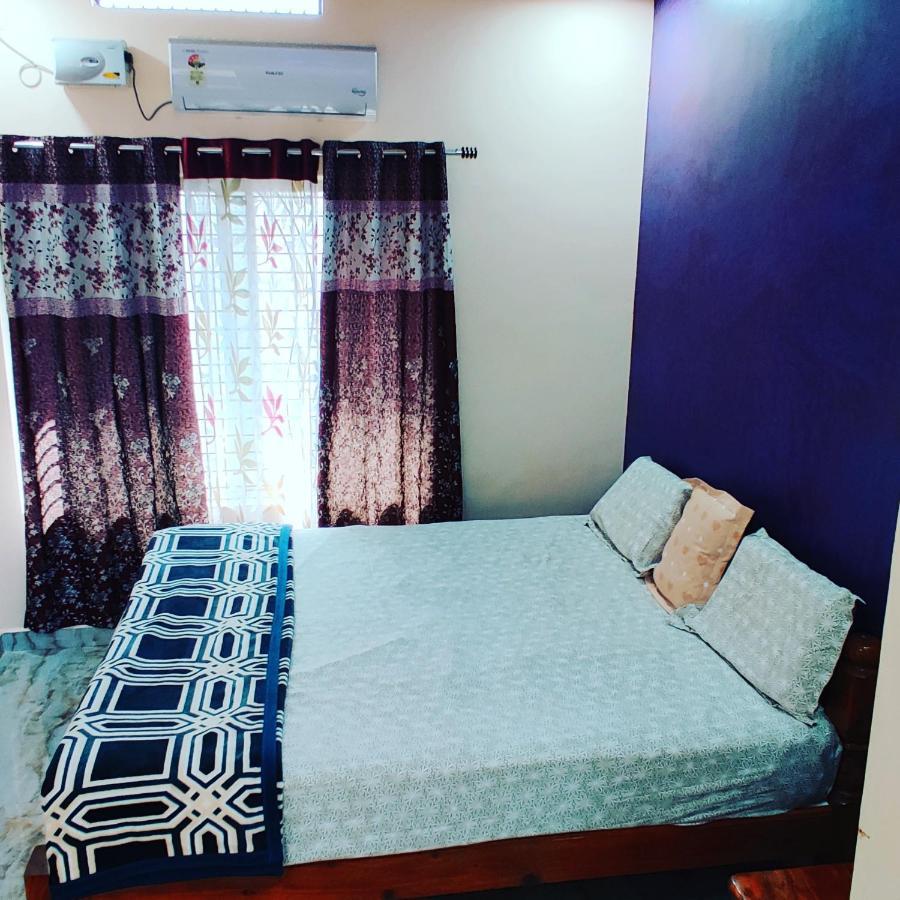 Akash Homestay Hampi Eksteriør billede
